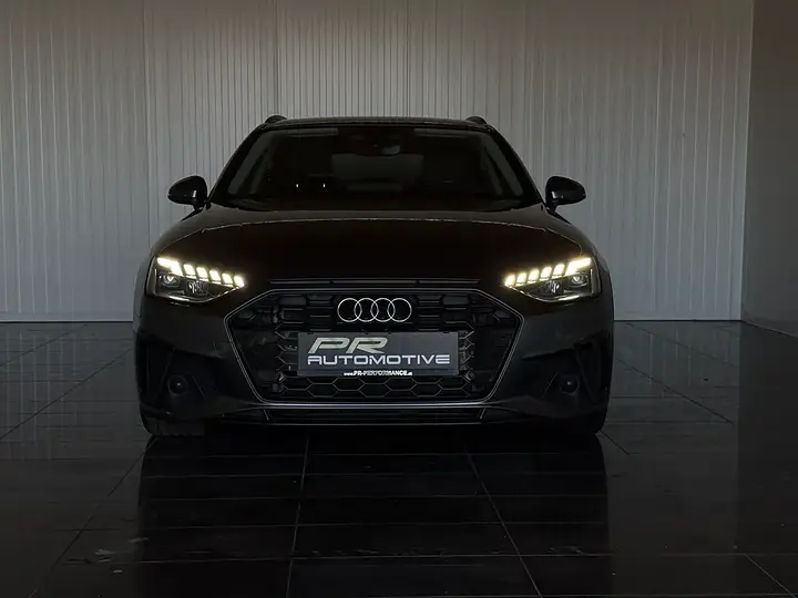 Audi A4 2023 photo 3