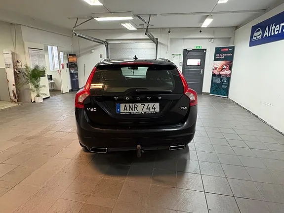 Volvo V60 2015 photo 3