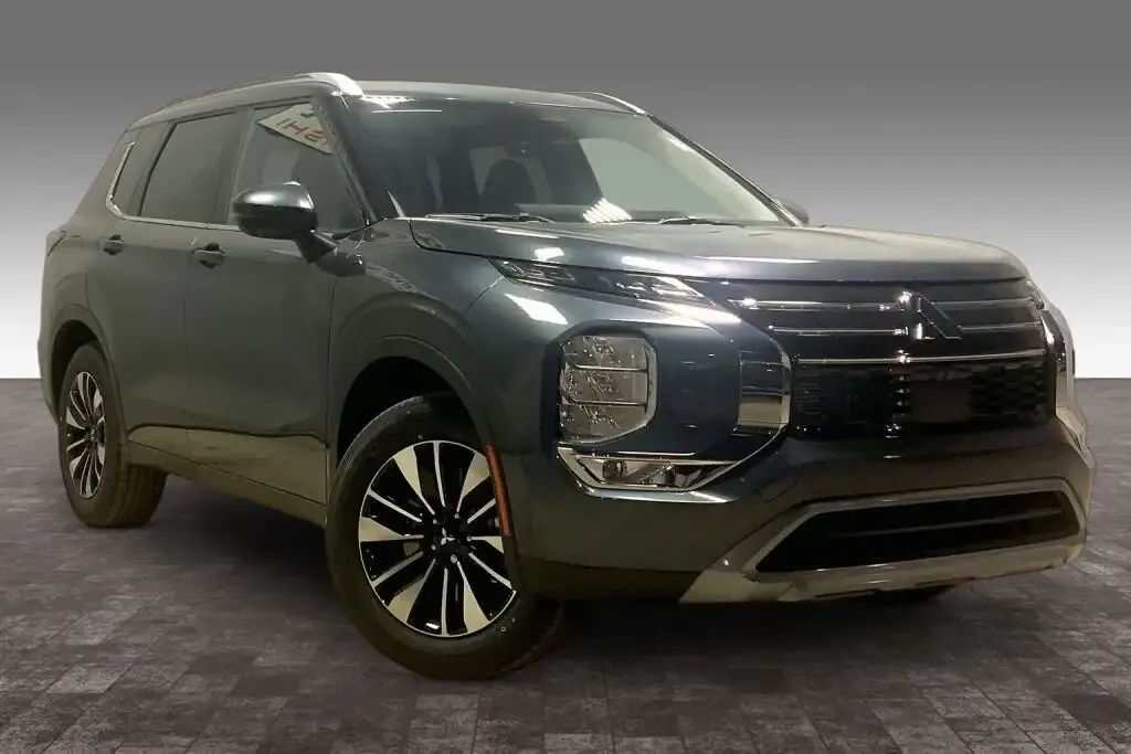 Mitsubishi Outlander 2026 photo 2