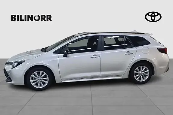Toyota Corolla 2025 photo 3