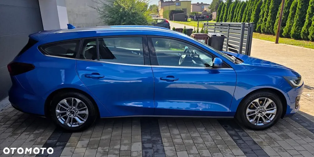 Ford Focus 2023 photo 4