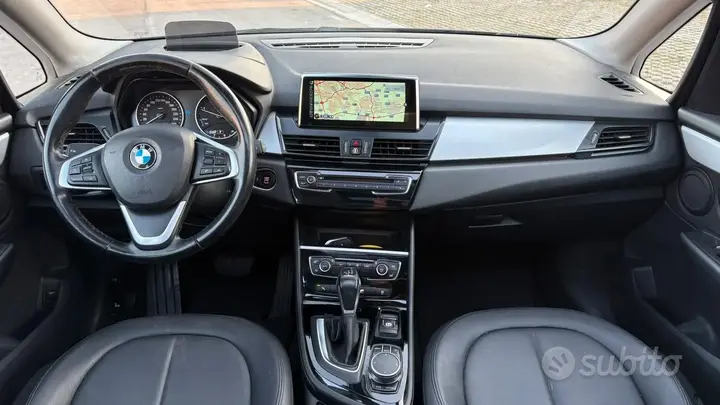 BMW 2 Series Active Tourer 2016 photo 4