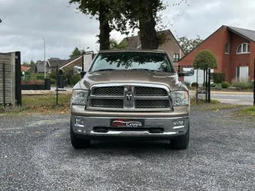 Dodge Ram 1500 2010 photo 2