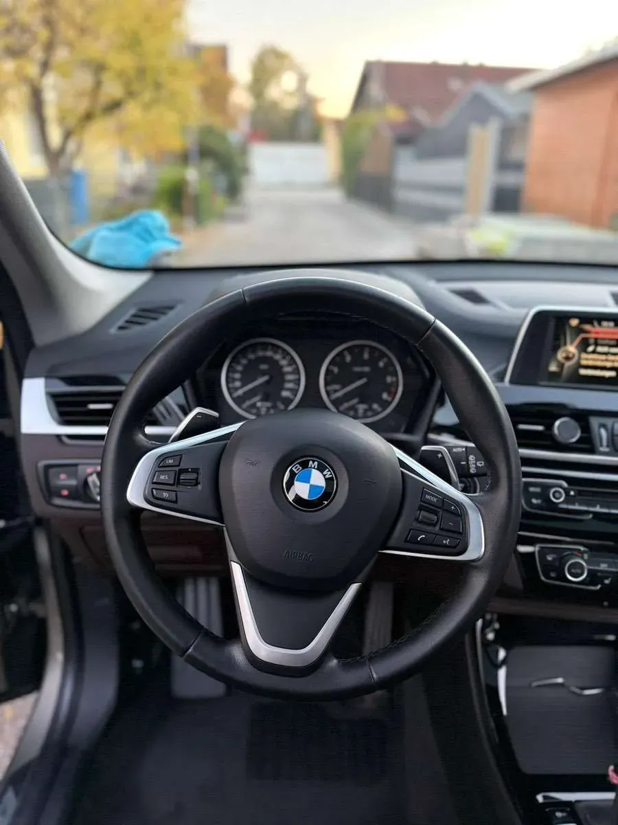 BMW X1 2016 photo 3