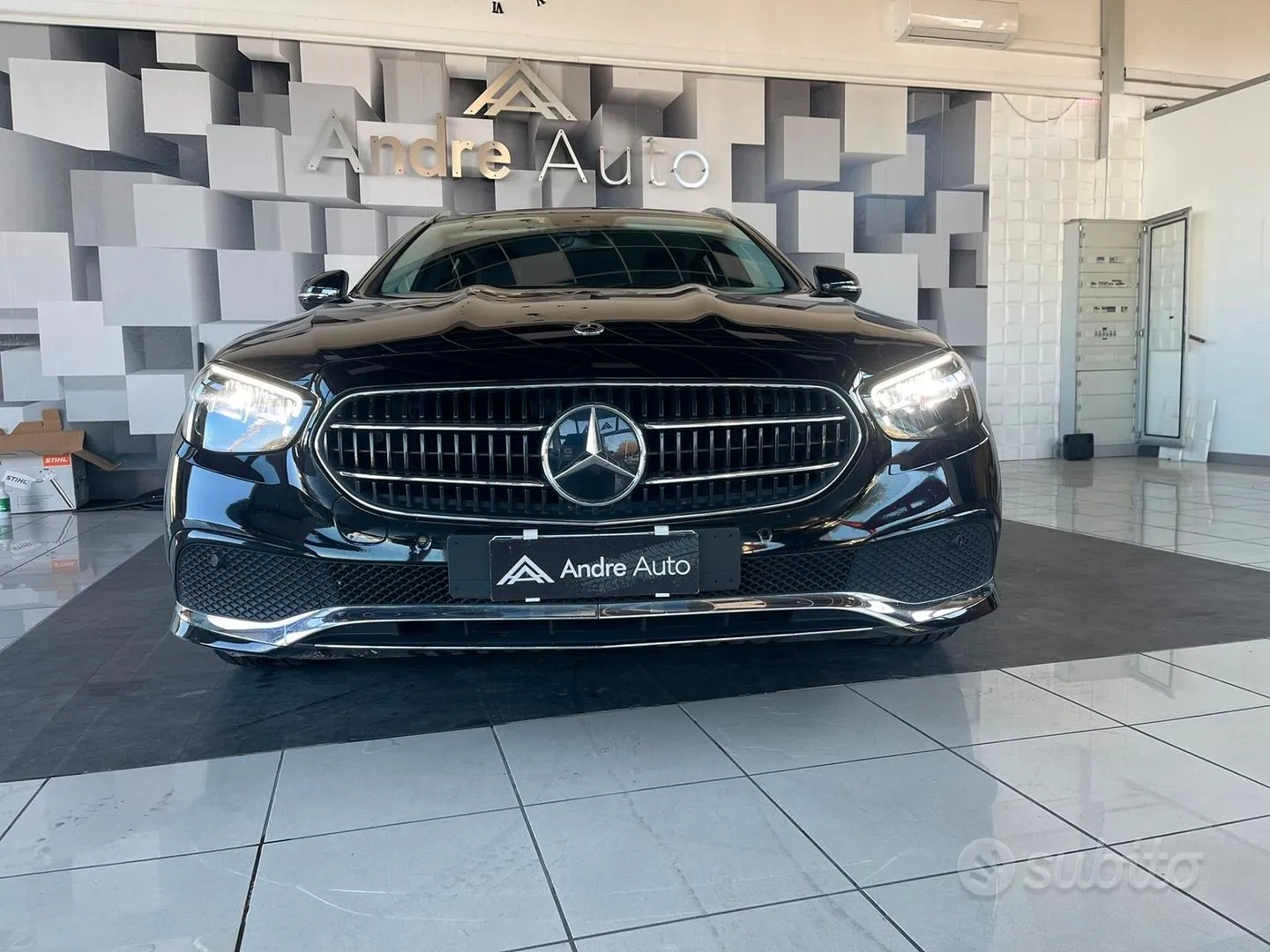 Mercedes-Benz E 200 D