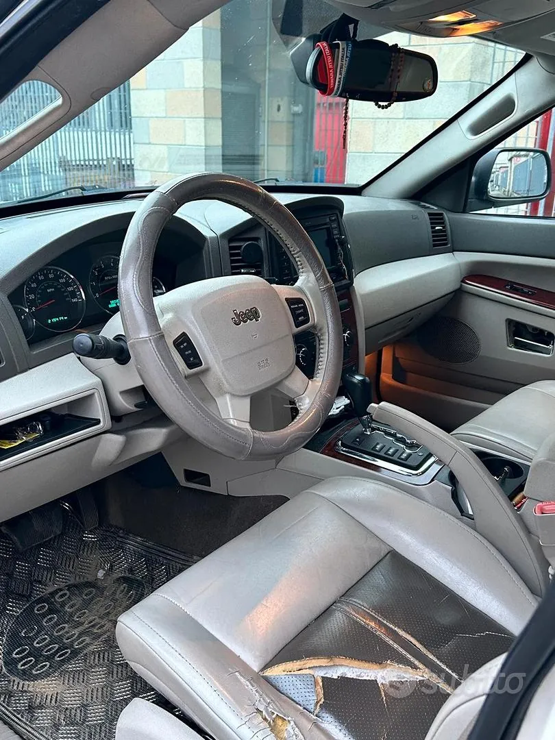 Jeep Grand Cherokee 2009 photo 2