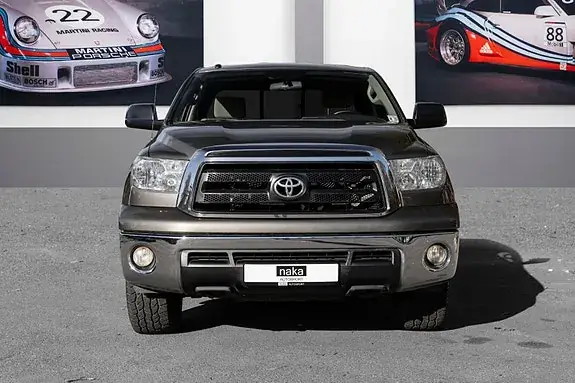 Toyota Tundra 2010 photo 4