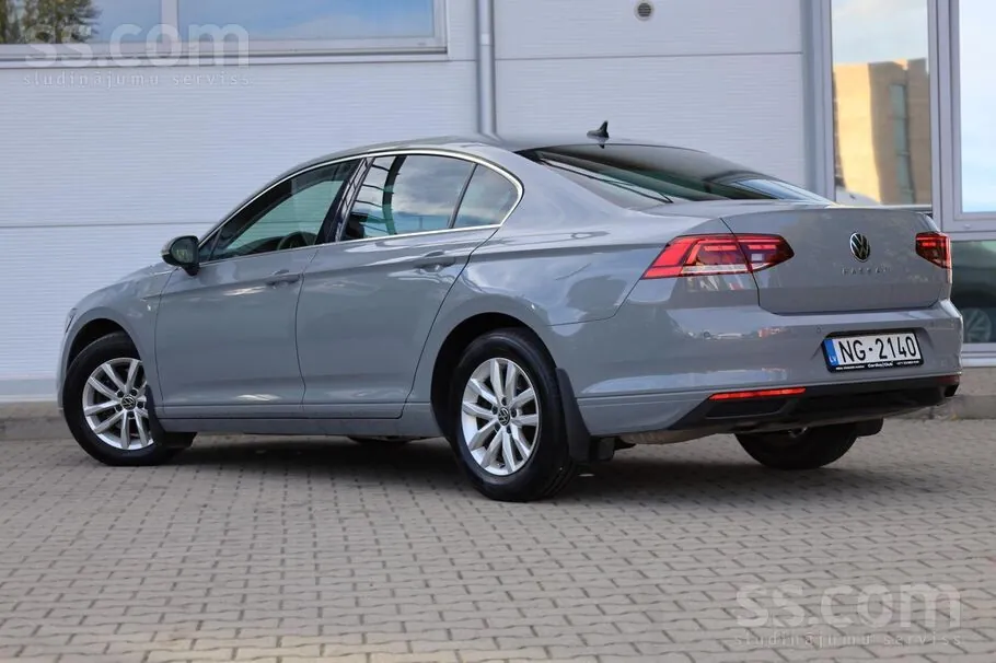 Volkswagen Passat 2022 photo 4