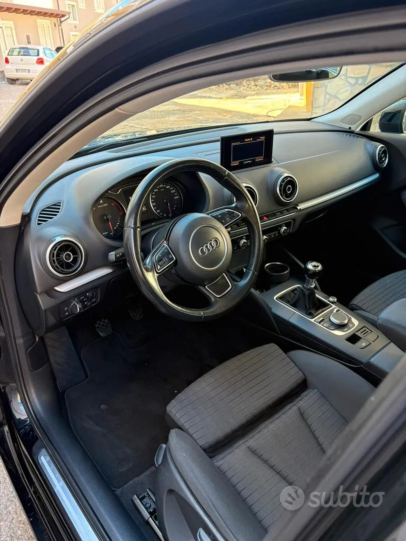 Audi A3 2016 photo 3