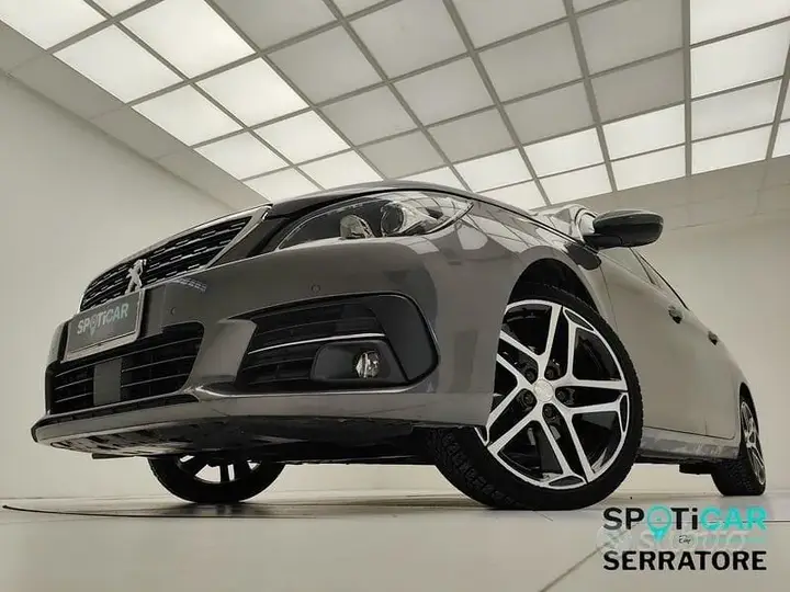 Peugeot 308 2018 photo 3