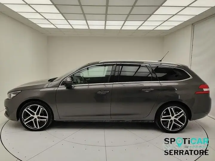 Peugeot 308 2018 photo 4