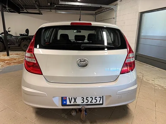 Hyundai I30 2010 photo 4