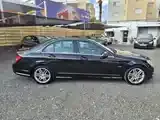 Mercedes-Benz C-Class 2009 photo 3