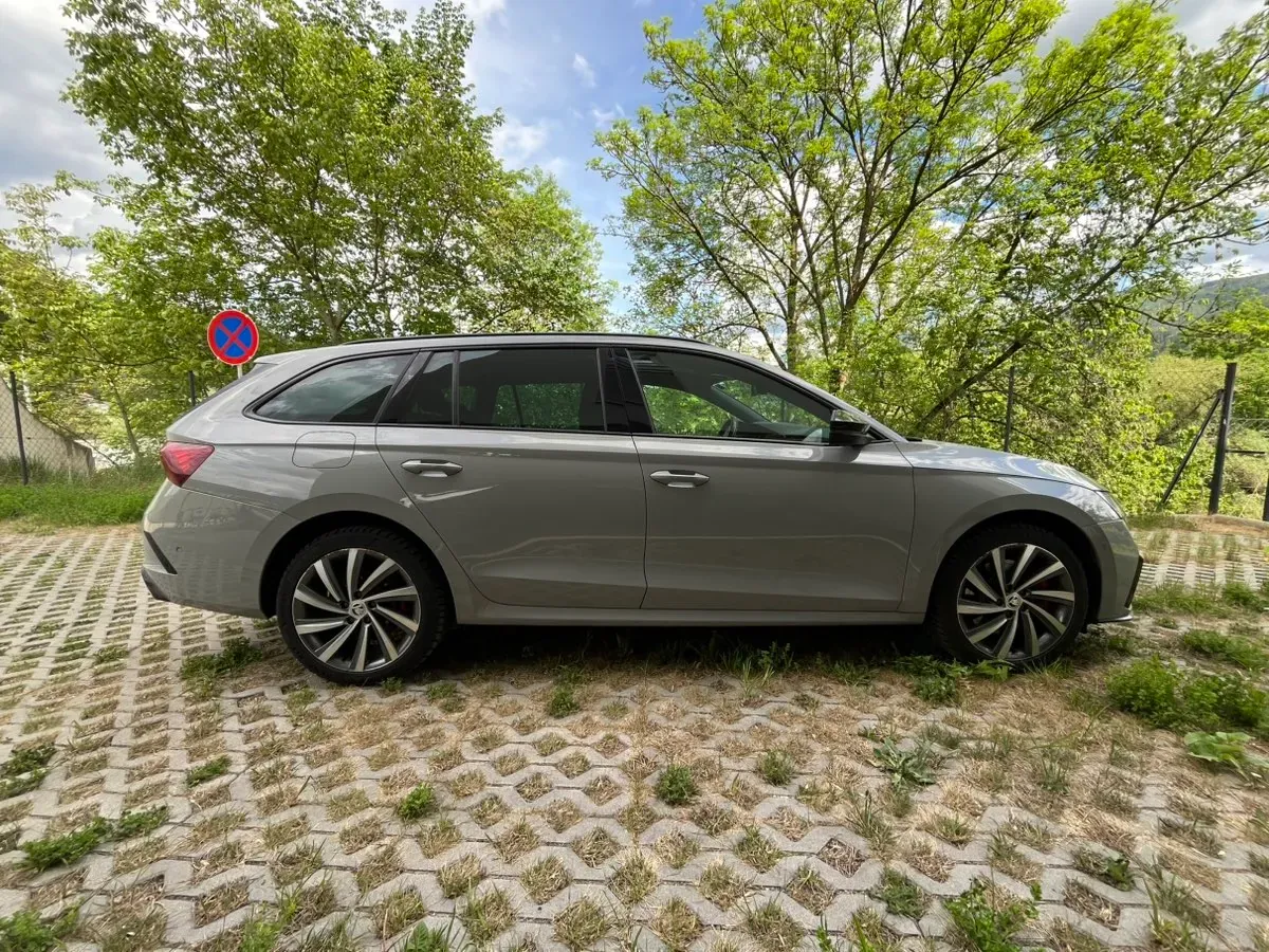 Skoda Octavia 2021 photo 3
