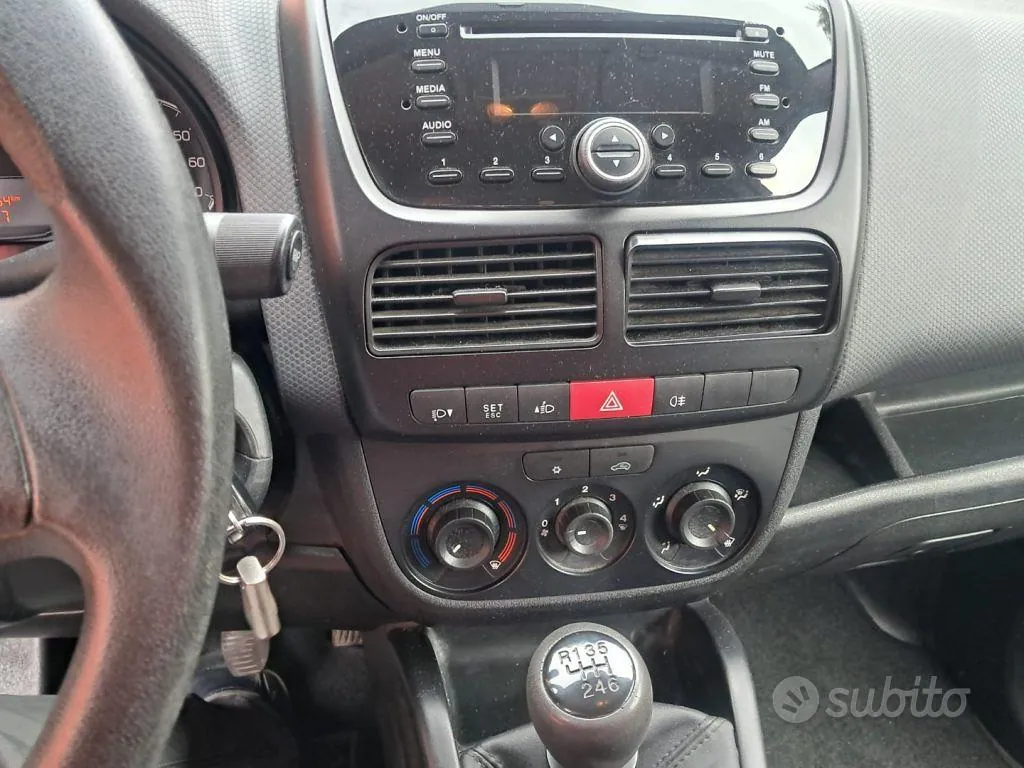 Fiat Doblo 2013 photo 5