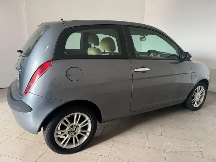 Lancia Ypsilon 2006 photo 4