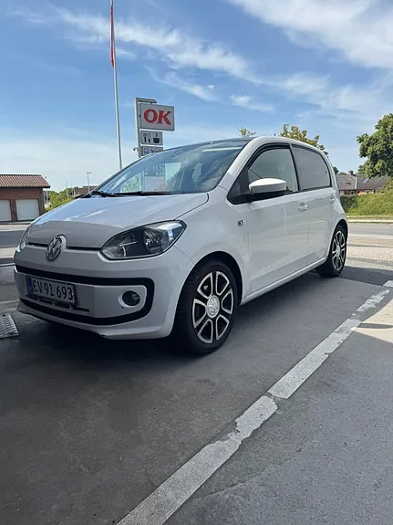 Volkswagen Up 2014 photo 3