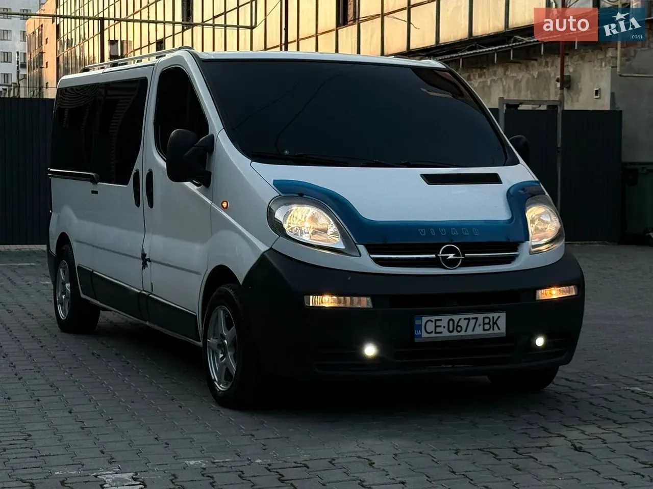 Opel Vivaro 2006 photo 3