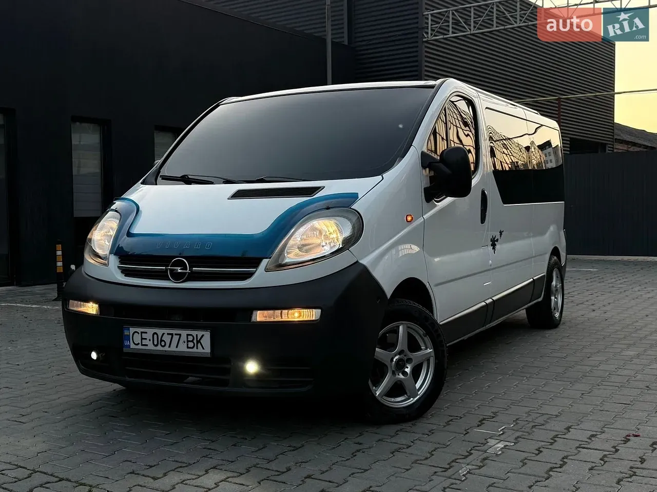 Opel Vivaro 2006 photo 2