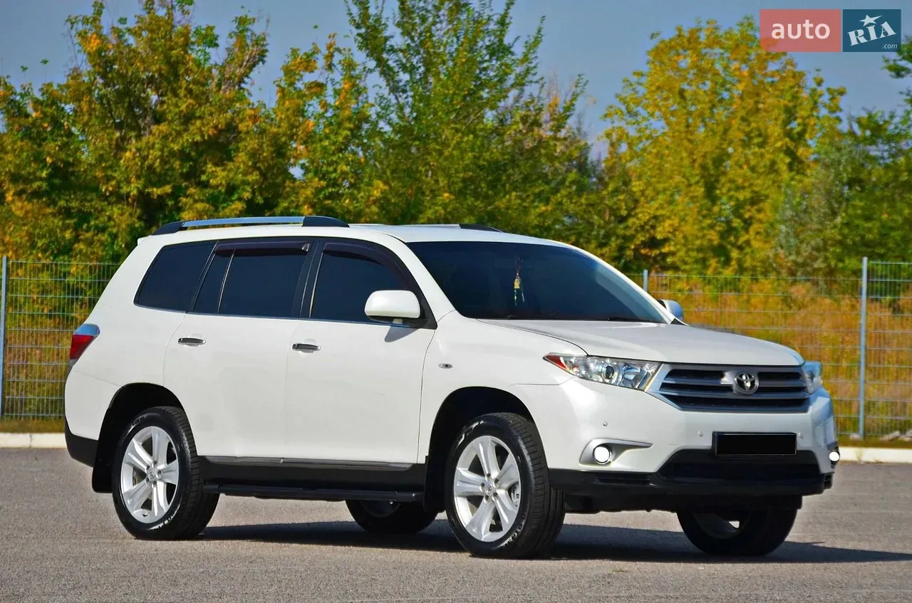 Toyota Highlander 2012 photo 3
