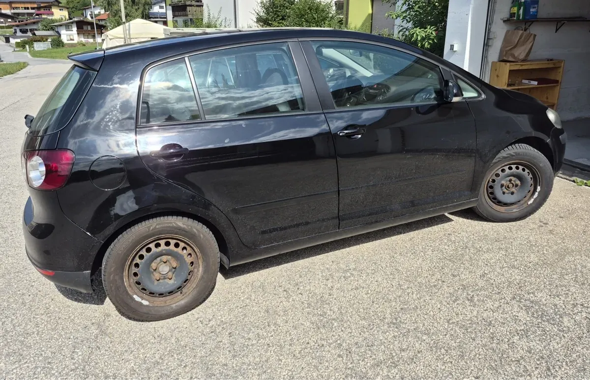 Volkswagen Golf 2005 photo 2