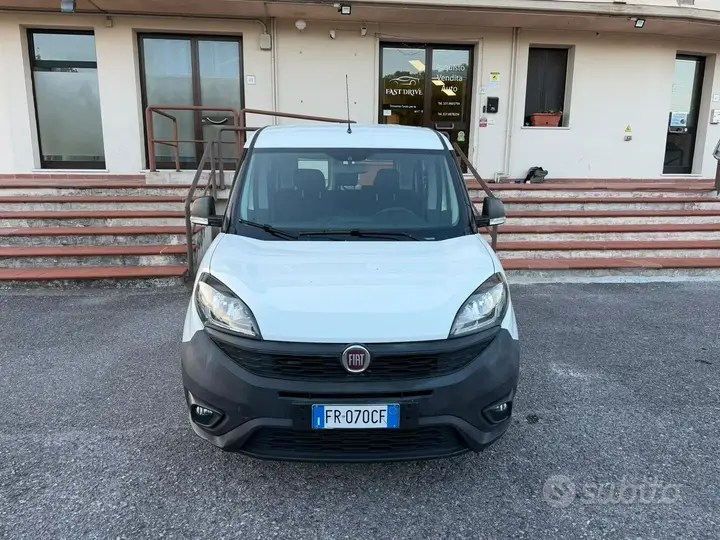 Fiat Doblò 2018 photo 2