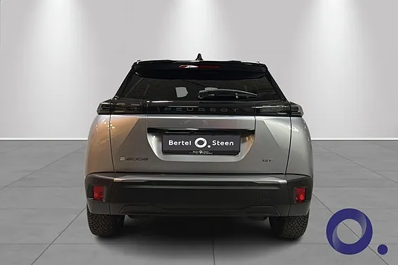 Peugeot E-2008 2026 photo 4