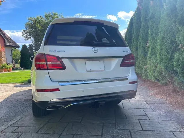 Mercedes-Benz Gls 2017 photo 2
