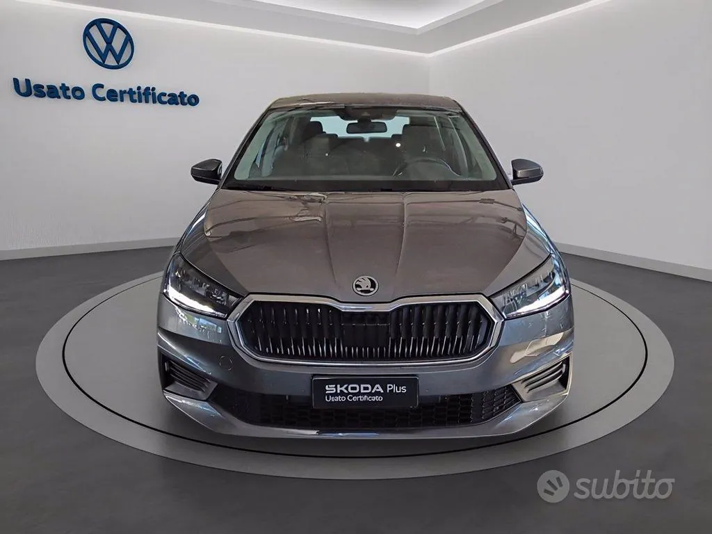 Skoda Fabia 2023 photo 2