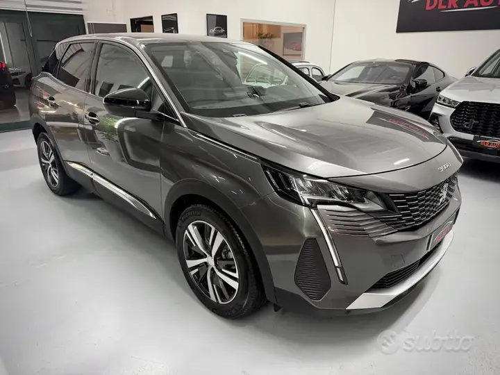 Peugeot 3008 2023 photo 3