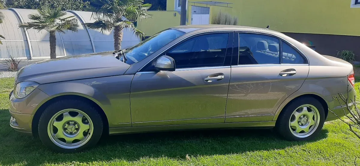 Mercedes-Benz C-Class 2007 photo 3