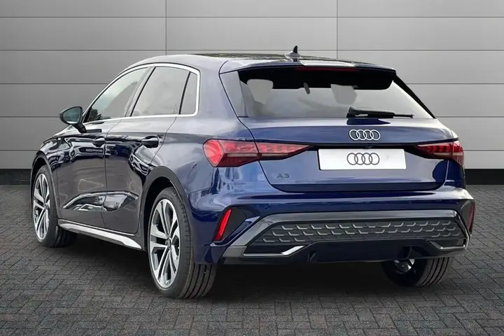 Audi A3 2026 photo 5