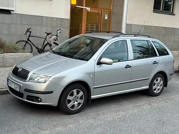 Skoda Fabia 2006 photo 3