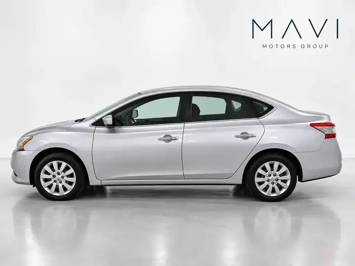 Nissan Sentra 2015 photo 4