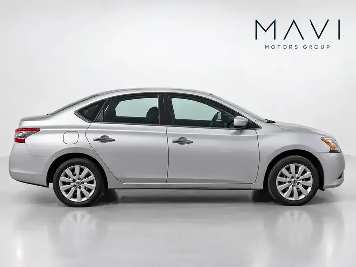 Nissan Sentra 2015 photo 5