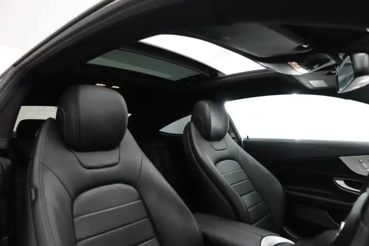 Mercedes-Benz C-Class 2017 photo 3
