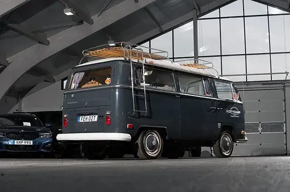 Volkswagen Transporter 1970 photo 2