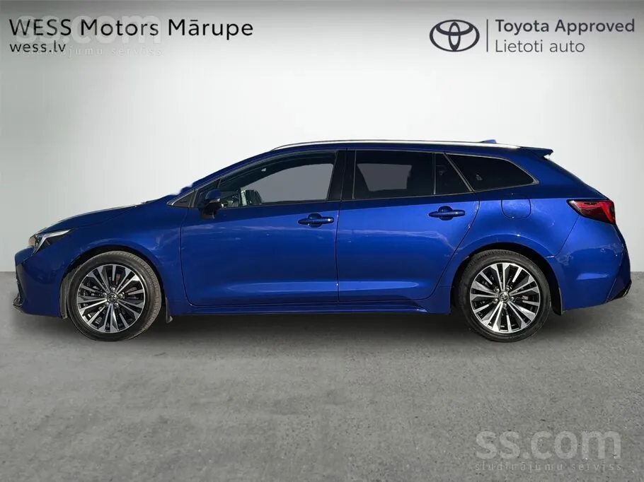 Toyota Corolla Touring Sports 2024 photo 3