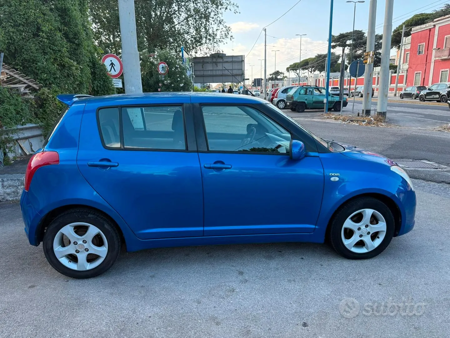 Suzuki Swift 2007 photo 5