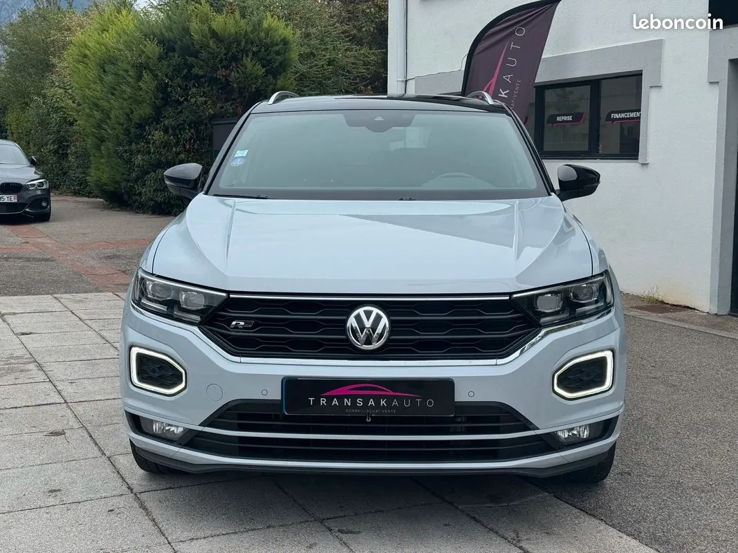 Volkswagen T-Roc 2020 photo 2