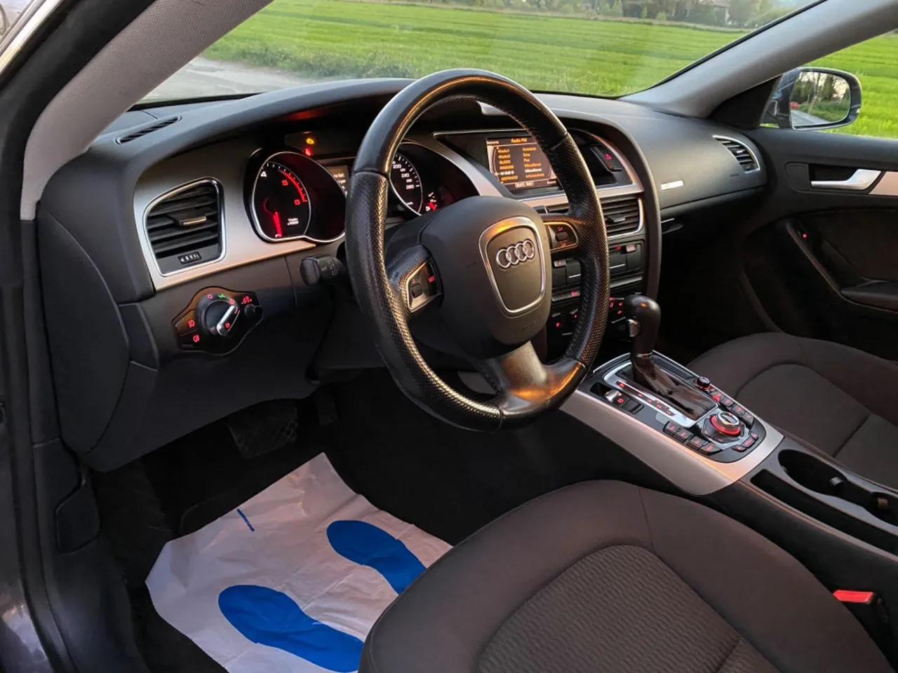 Audi A5 2010 photo 5