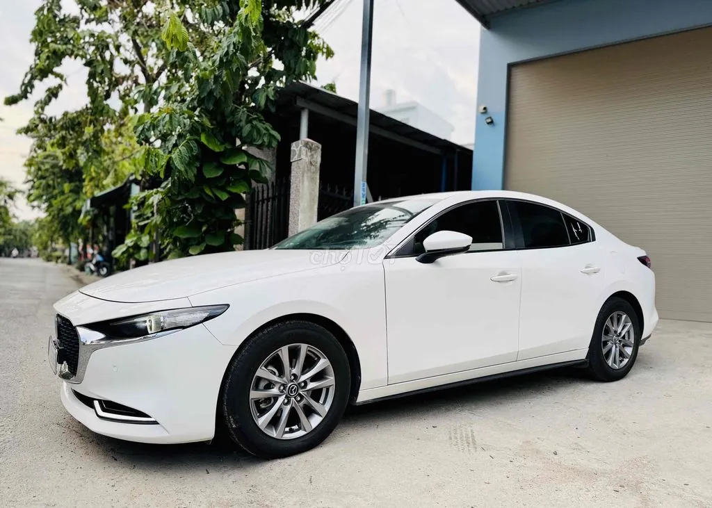 Mazda 3 2022 photo 5