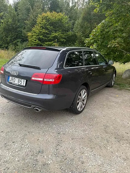 Audi A6 2010 photo 4