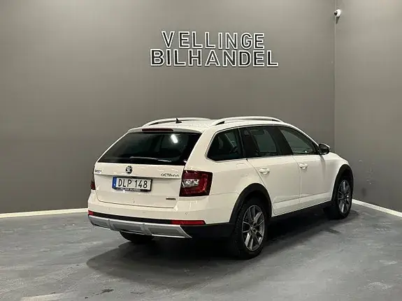 Skoda Octavia Scout 2018 photo 3