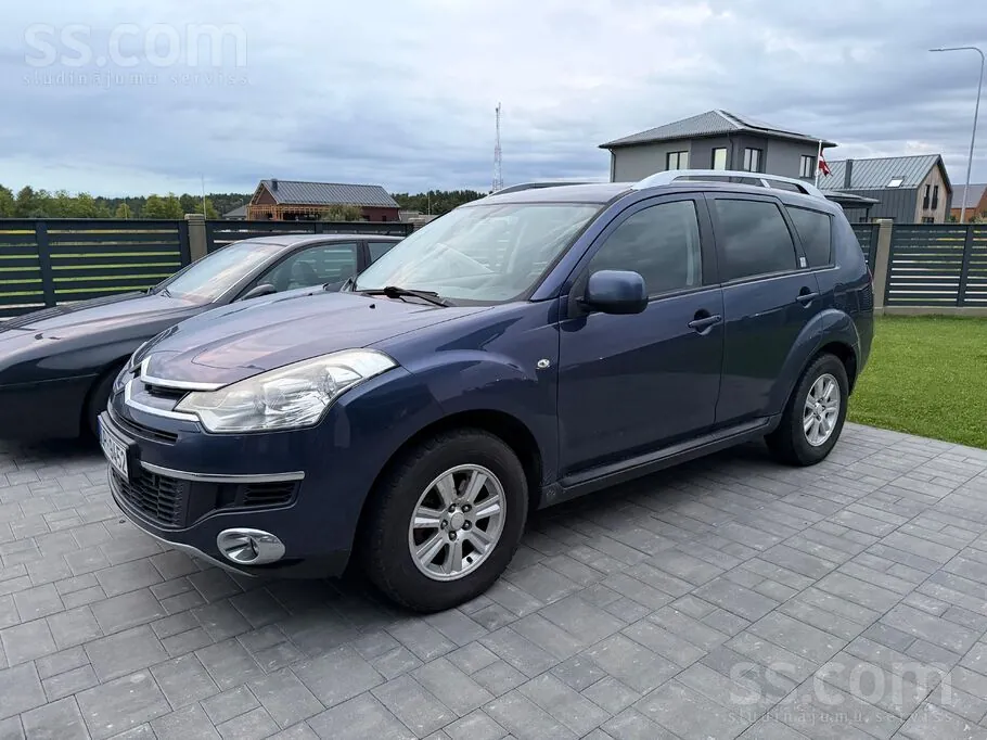 Citroen C-Crosser