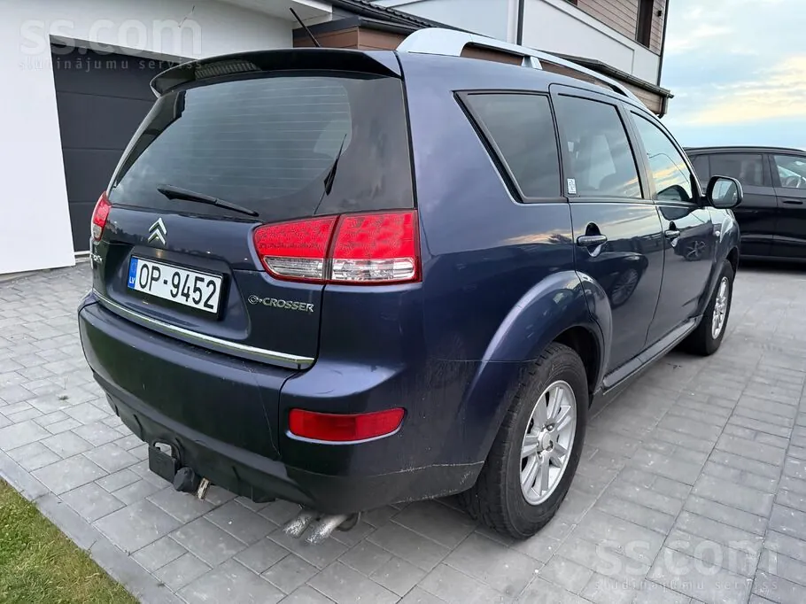 Citroen C-Crosser 2009 photo 3
