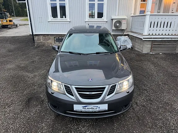 Saab 9-3 2010 photo 4