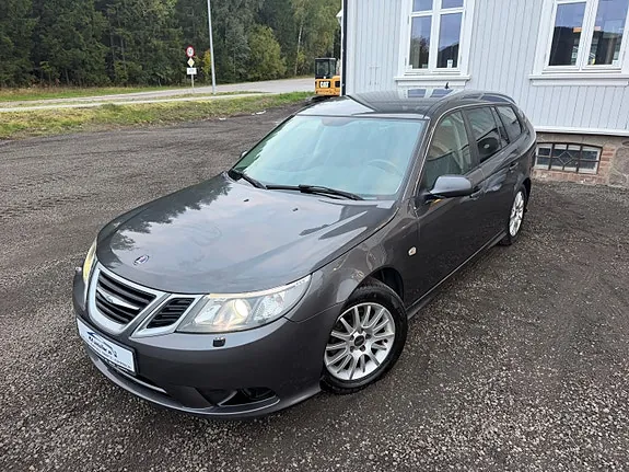 Saab 9-3 2010 photo 2