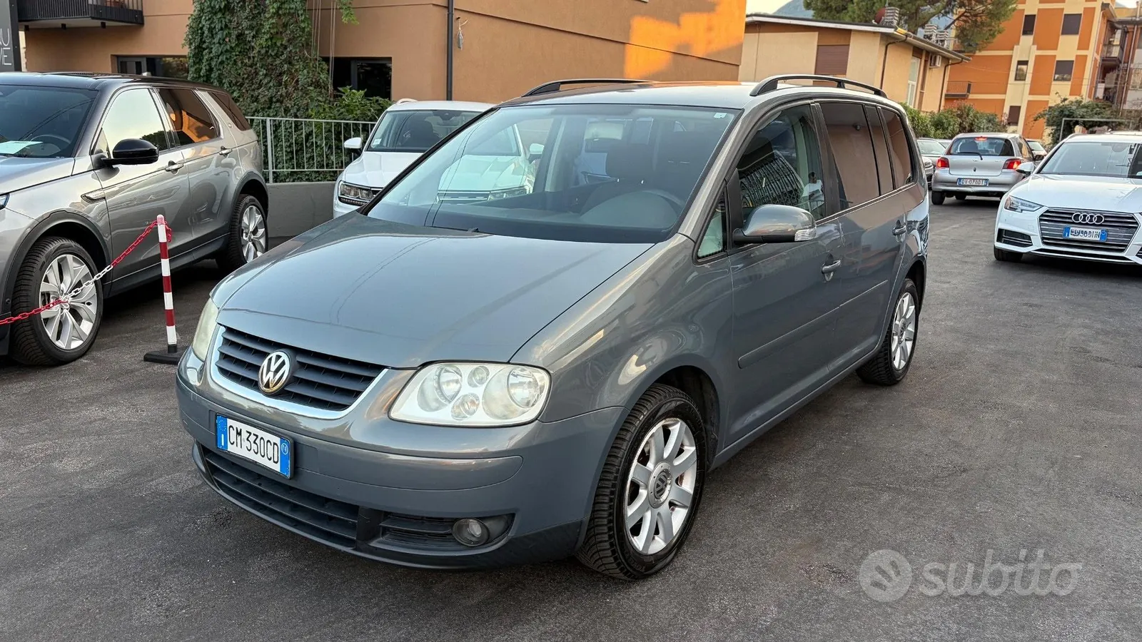Volkswagen Touran 2004 photo 3