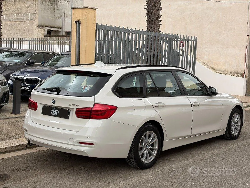 BMW 3 Series 2017 photo 3